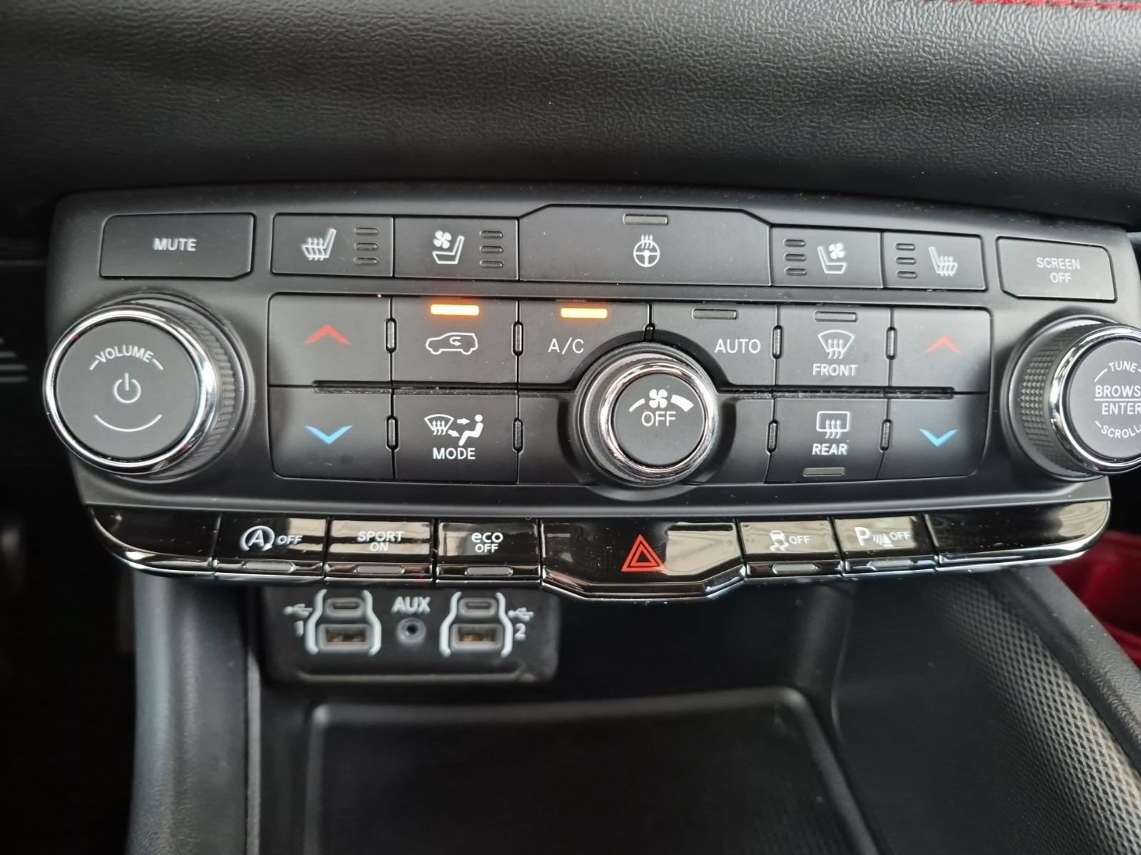Used 2024 Dodge Durango GT AWD/4WD image 21