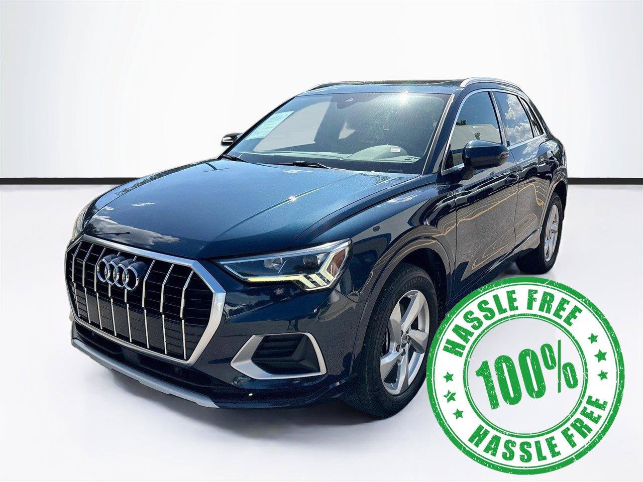 Used 2020 Audi Q3 2.0T Premium Plus w/ Premium Plus Package AWD/4WD image 3