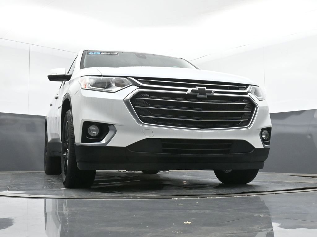Used 2021 Chevrolet Traverse LT image 46