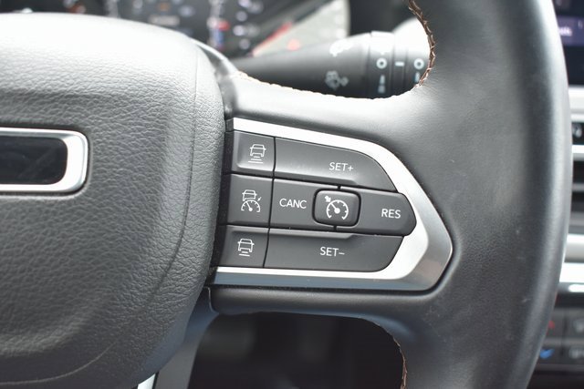 Used 2022 Jeep Compass Limited w/ Sun and Sound Group image 21