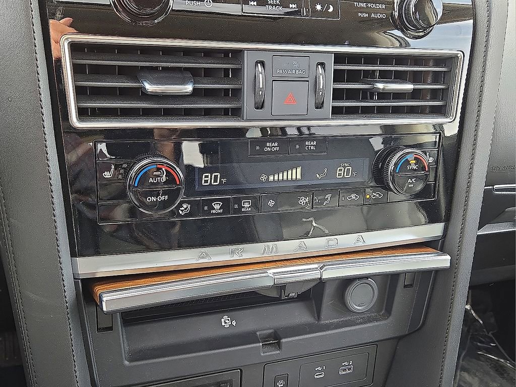 Used 2024 Nissan Armada SL image 29