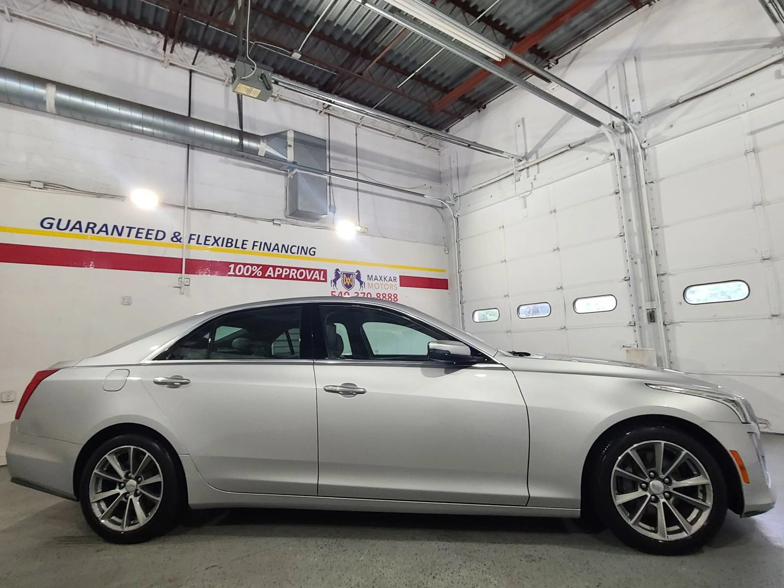 Used 2019 Cadillac CTS Luxury RWD image 4