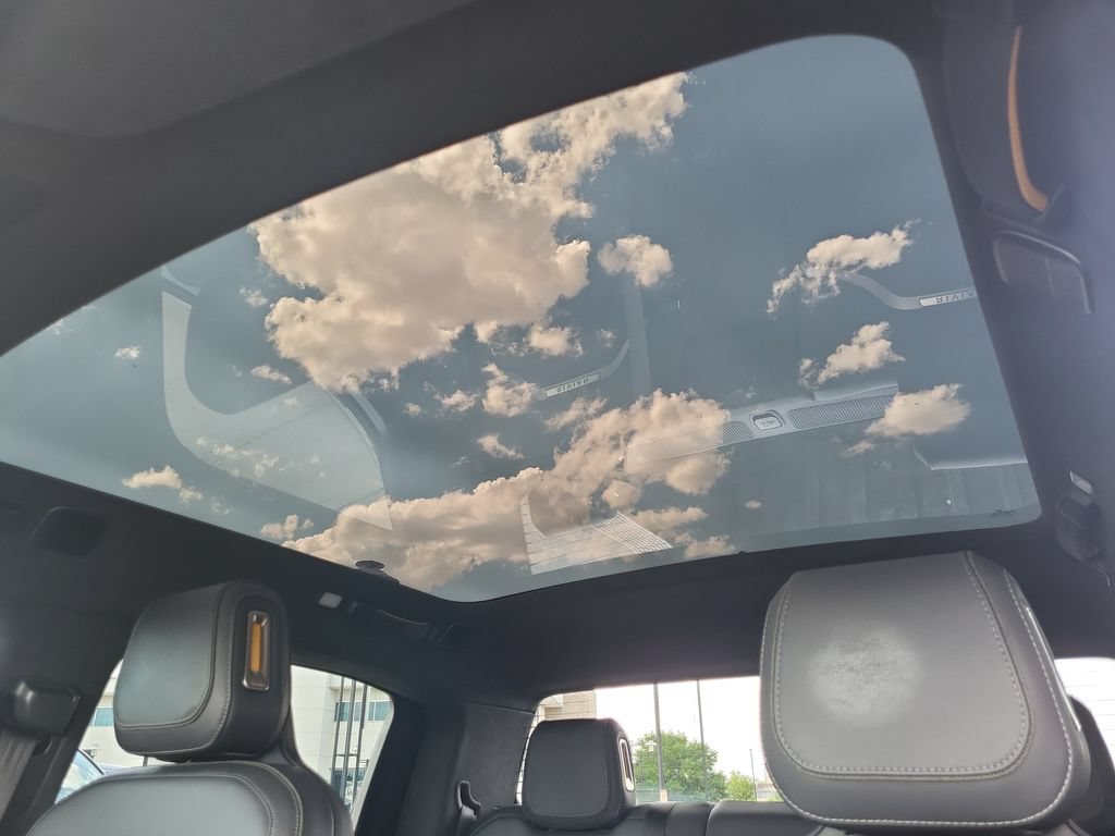Used 2022 Rivian R1T Launch Edition AWD/4WD image 34