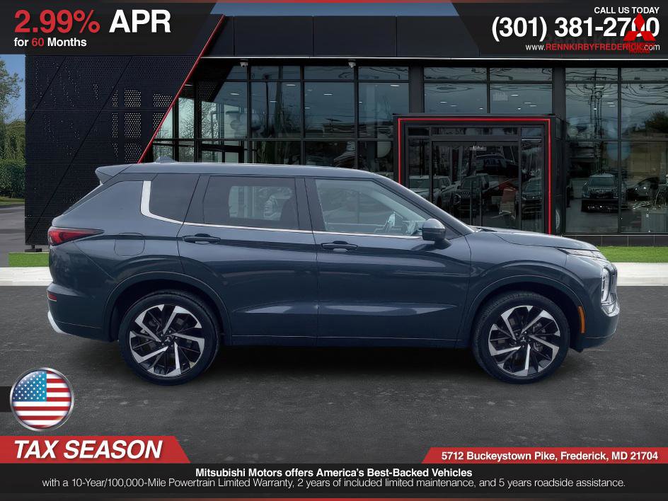 Used 2024 Mitsubishi Outlander SE image 8