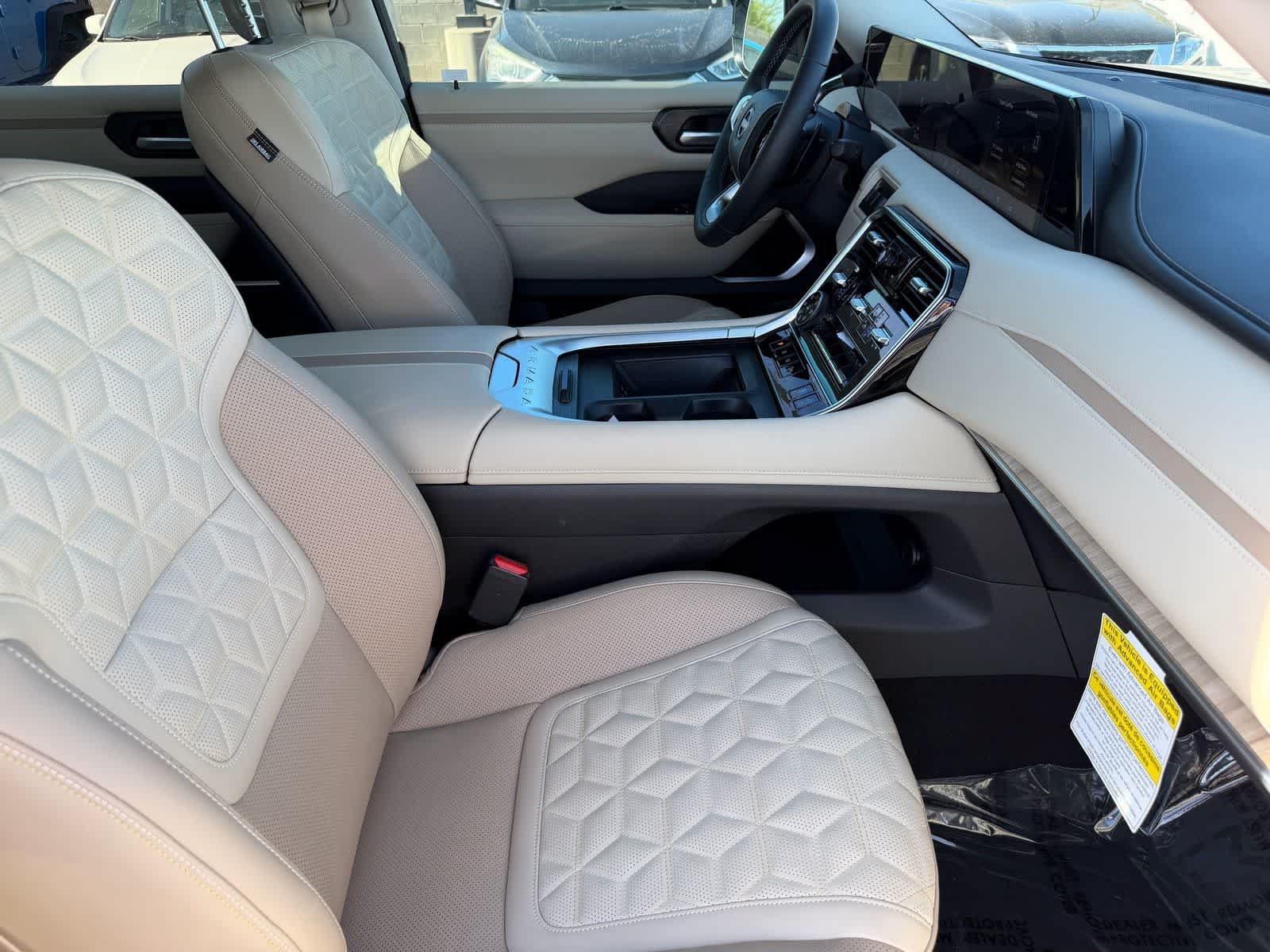 Certified 2026 Nissan Armada Platinum Reserve AWD/4WD image 25