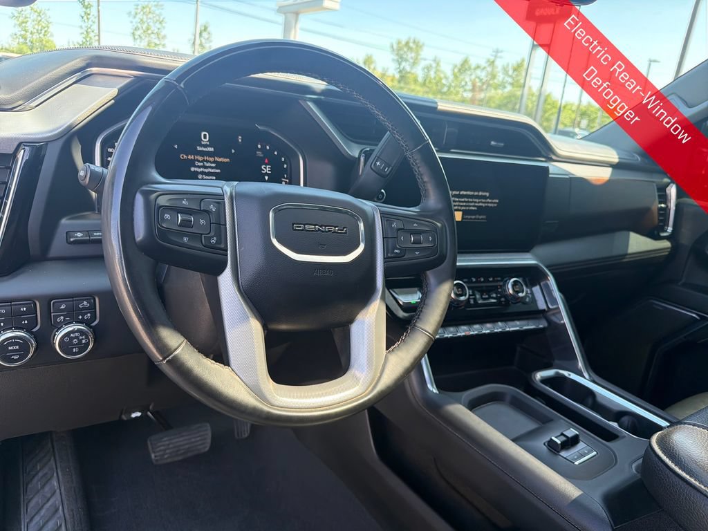 Used 2024 GMC Sierra 2500 Denali w/ Denali Reserve Package AWD/4WD image 14