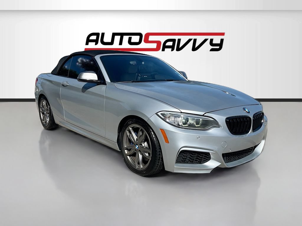 Used 2015 BMW M235i Convertible RWD image 1