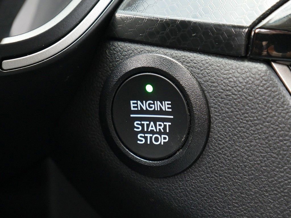 Used 2021 Ford Escape SEL w/ SEL Stealth AWD Package image 35