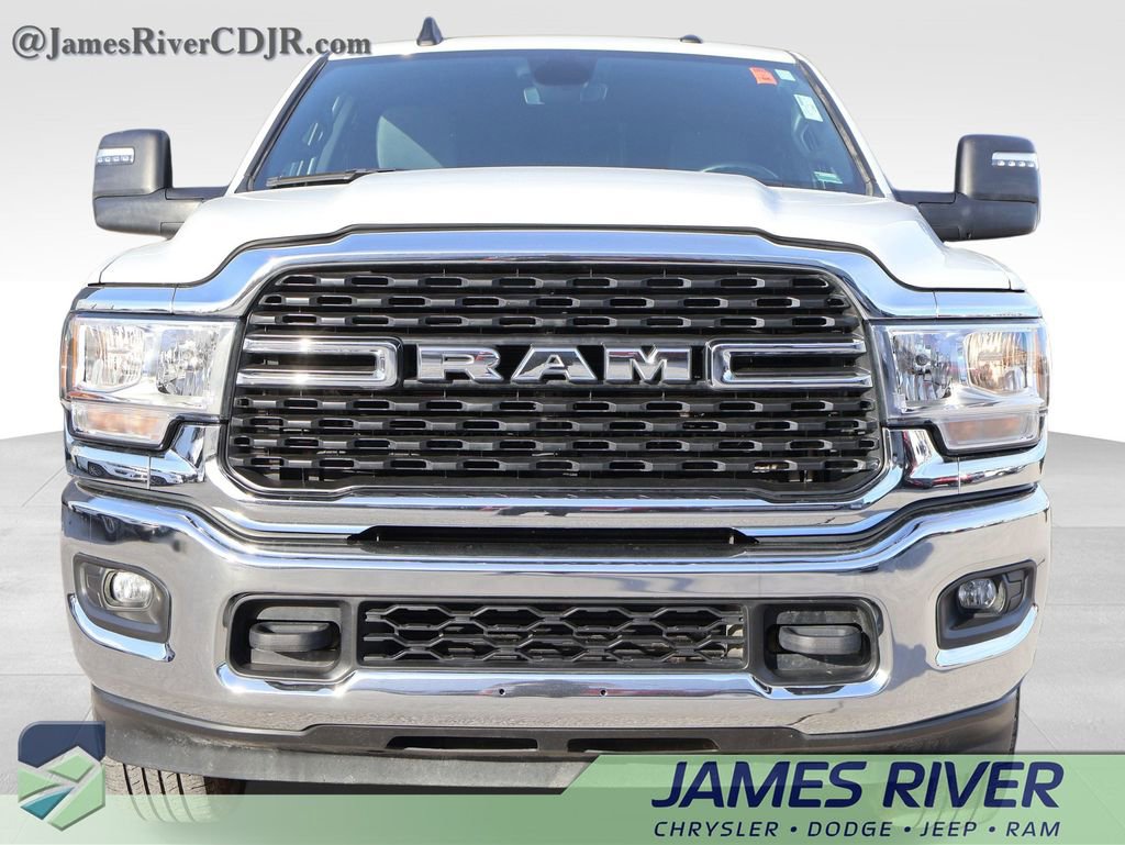 Used 2024 RAM 3500 Big Horn AWD/4WD image 7