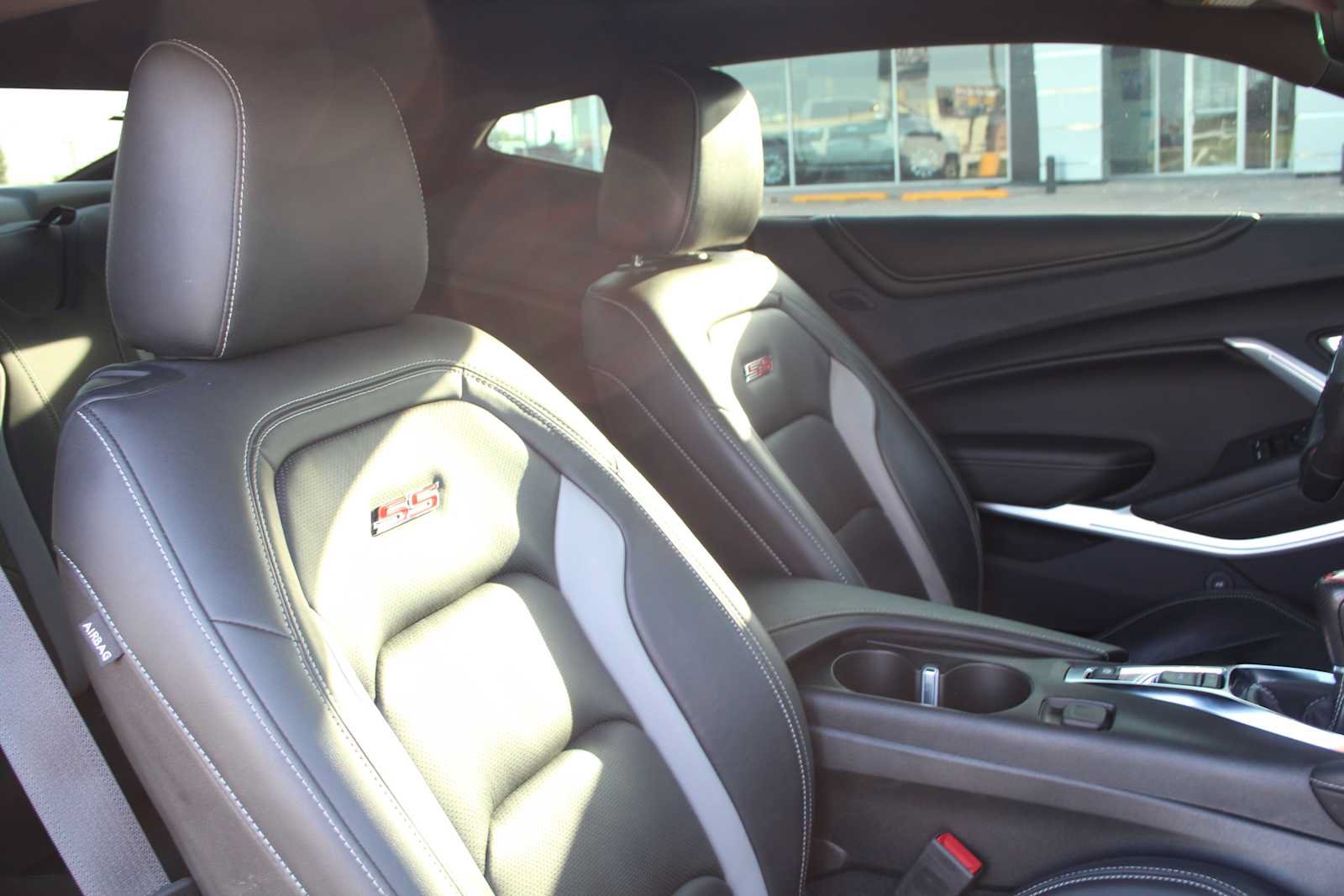 Used 2023 Chevrolet Camaro SS RWD image 20