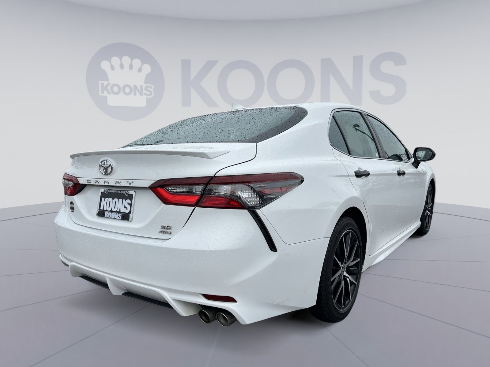 Used 2023 Toyota Camry SE image 7