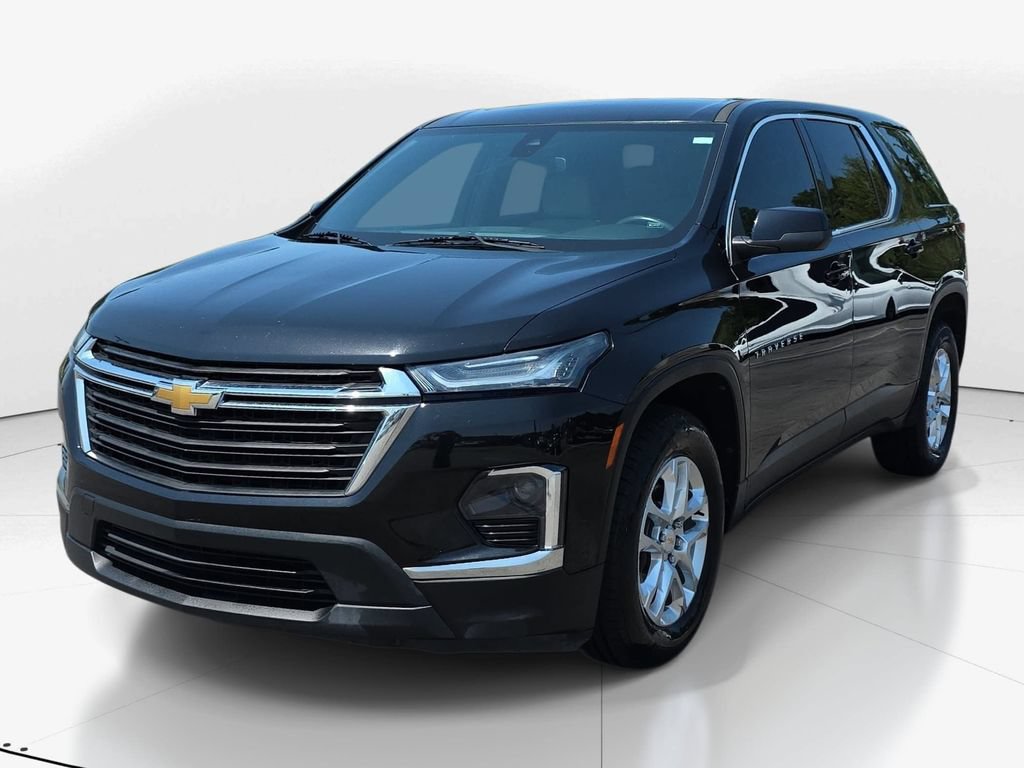 Used 2023 Chevrolet Traverse LS FWD image 11