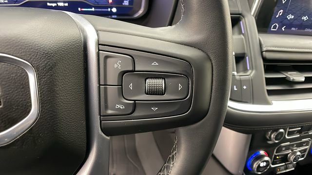 Used 2023 GMC Yukon XL SLE image 16