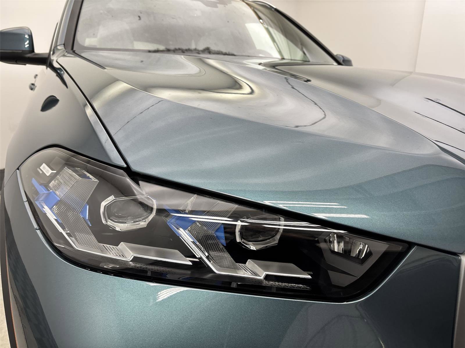 New 2026 BMW X5 xDrive50e w/ Climate Comfort Package image 18