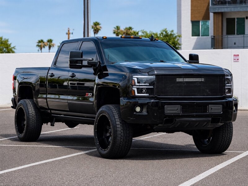 Used 2017 Chevrolet Silverado 2500 LTZ w/ Midnight Edition AWD/4WD image 1