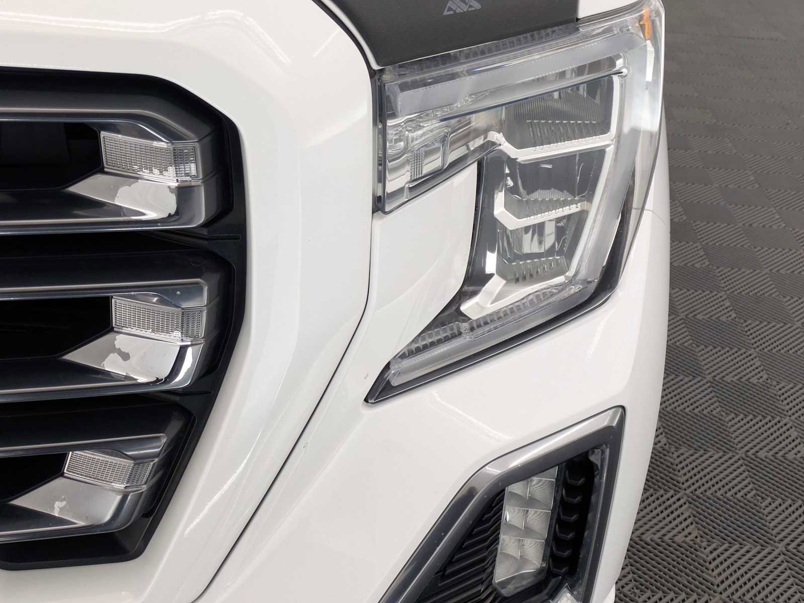 Used 2019 GMC Sierra 1500 AT4 image 10