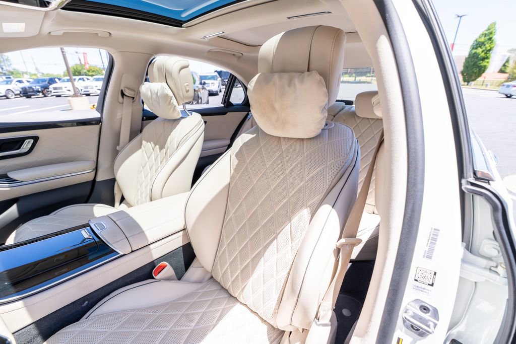 Used 2022 Mercedes-Benz S 580 4MATIC Sedan image 30