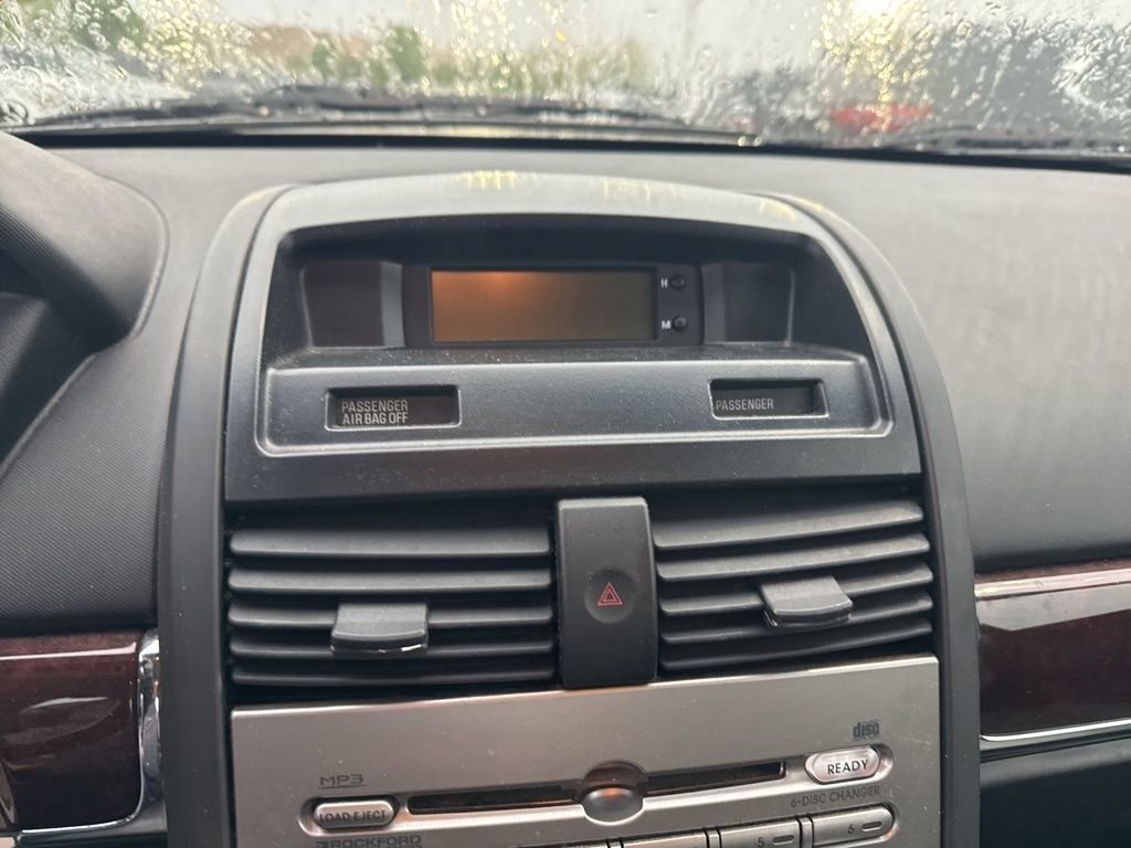 Used 2009 Mitsubishi Galant ES FWD image 13