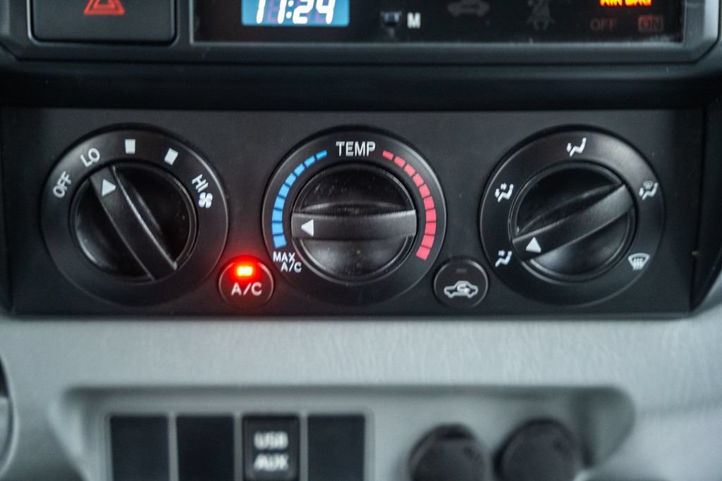 Used 2014 Toyota Tacoma PreRunner w/ Convenience Package RWD image 23