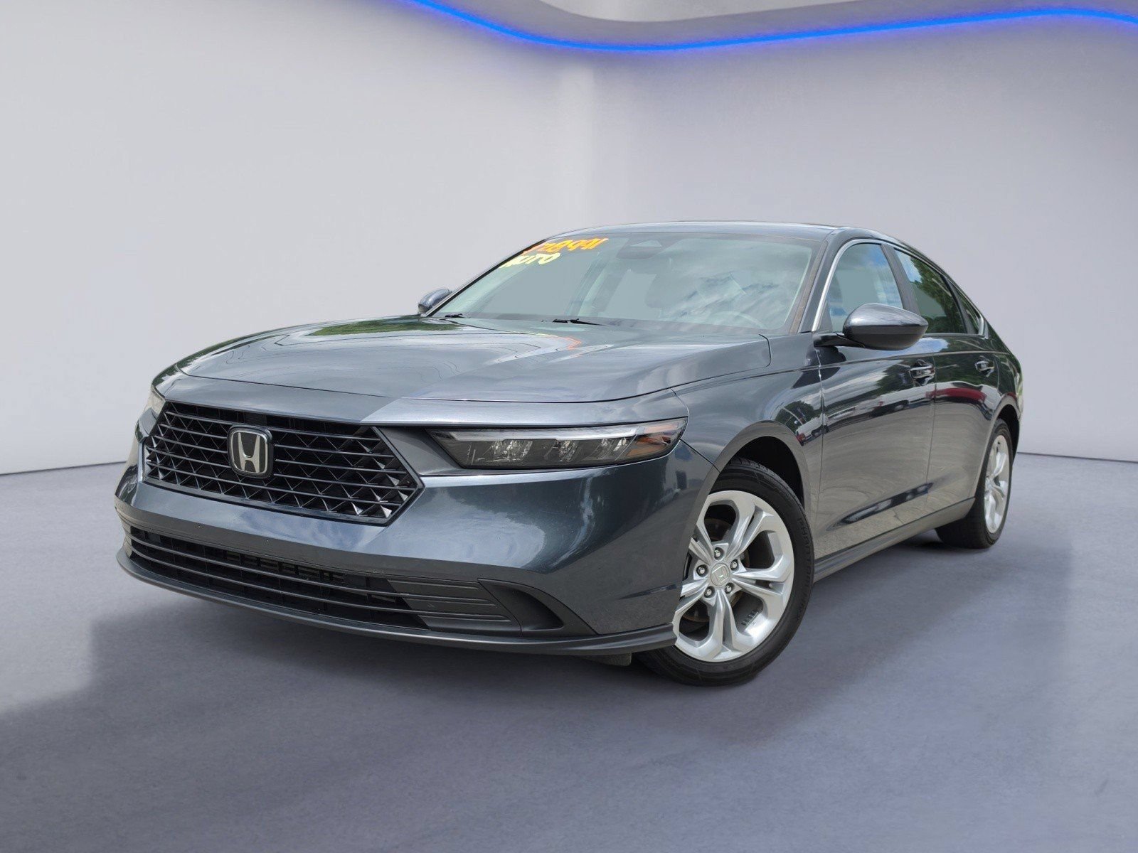 Used 2023 Honda Accord LX image 2