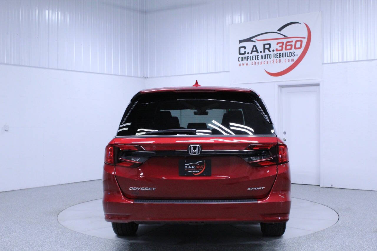 Used 2023 Honda Odyssey Sport image 5