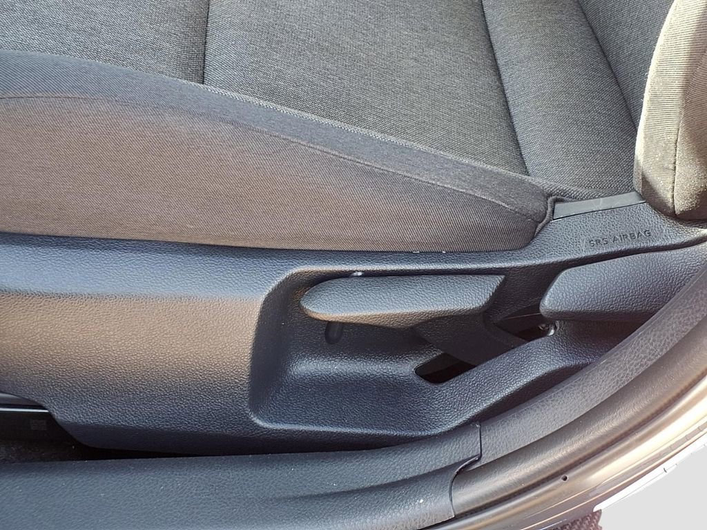 Used 2025 Toyota Camry LE FWD image 26