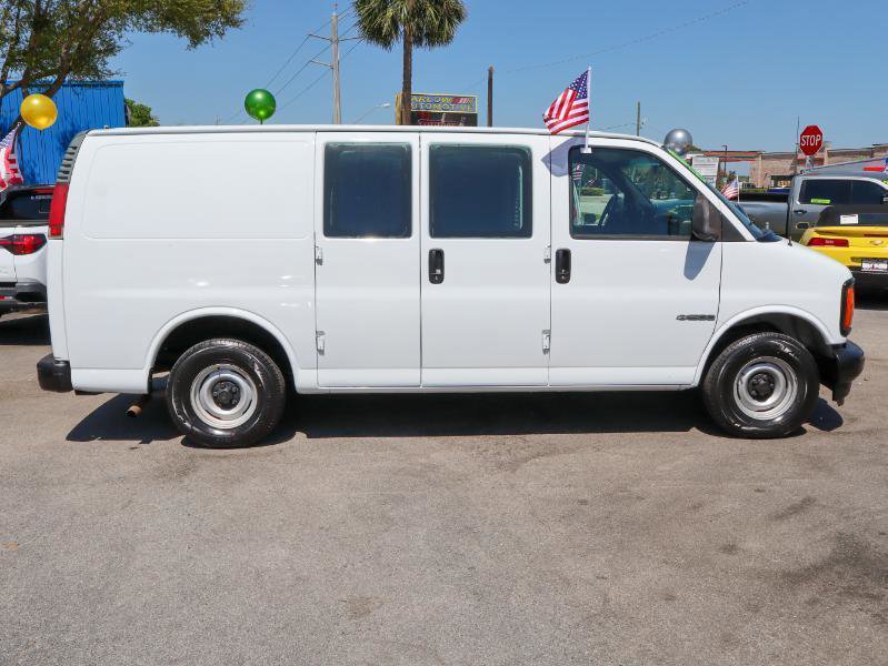 Used 2002 Chevrolet Express 1500 1500 135 WB RWD image 6