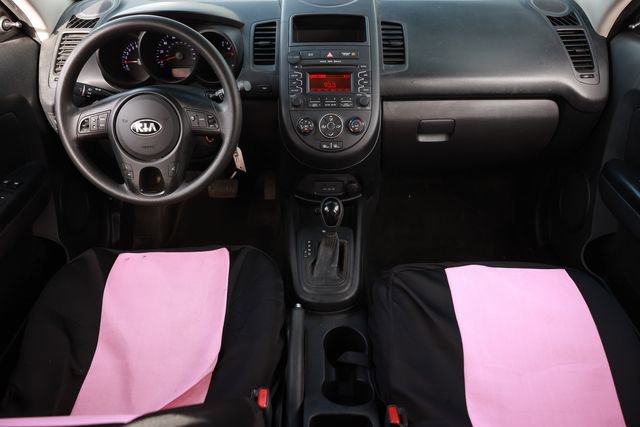 Used 2013 Kia Soul image 2