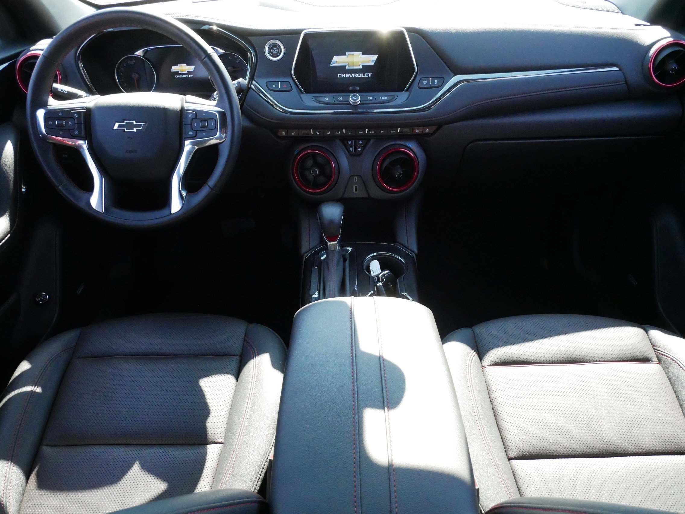 Used 2022 Chevrolet Blazer RS w/ Enhanced Convenience Package image 10