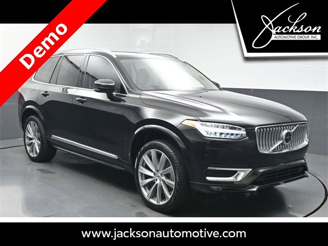 Used 2025 Volvo XC90 B5 Ultra w/ Lounge Package