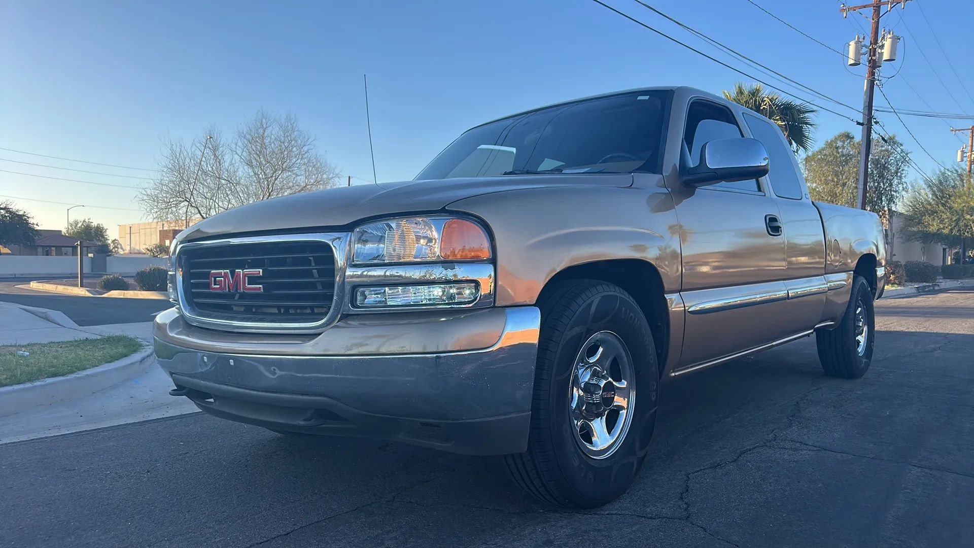 Used 2000 GMC Sierra 1500 2WD Extended Cab image 14