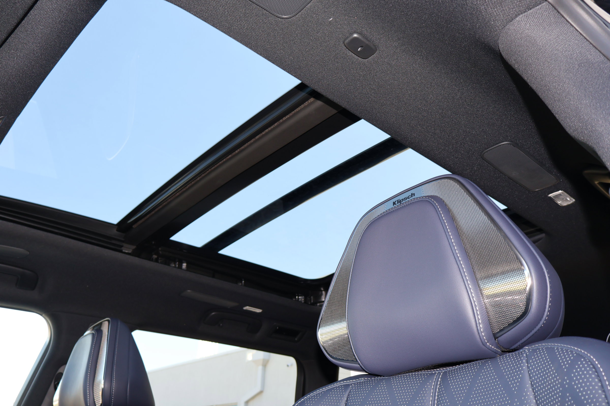 New 2026 INFINITI QX80 4WD image 30