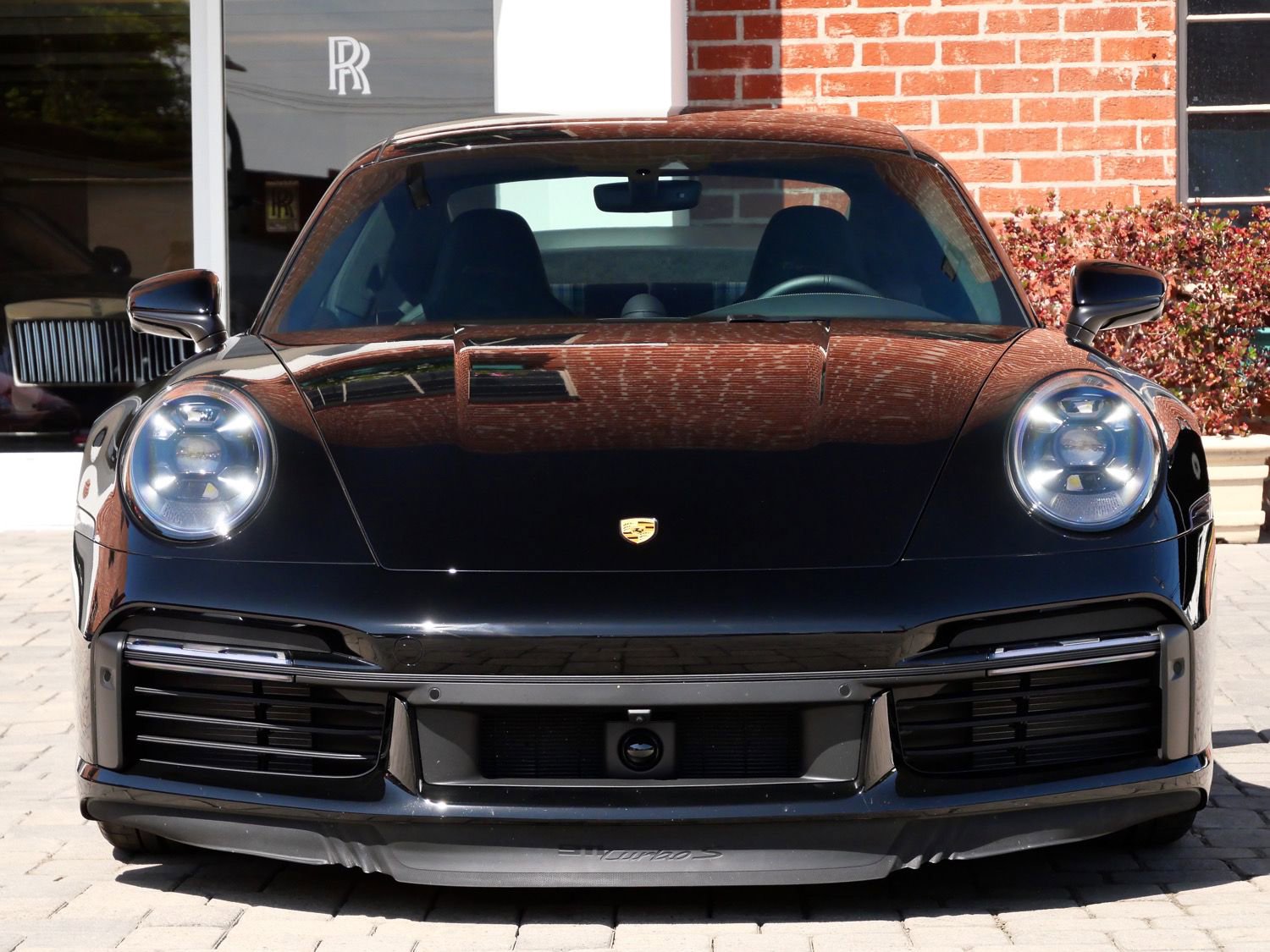 Used 2025 Porsche 911 Turbo AWD/4WD image 2