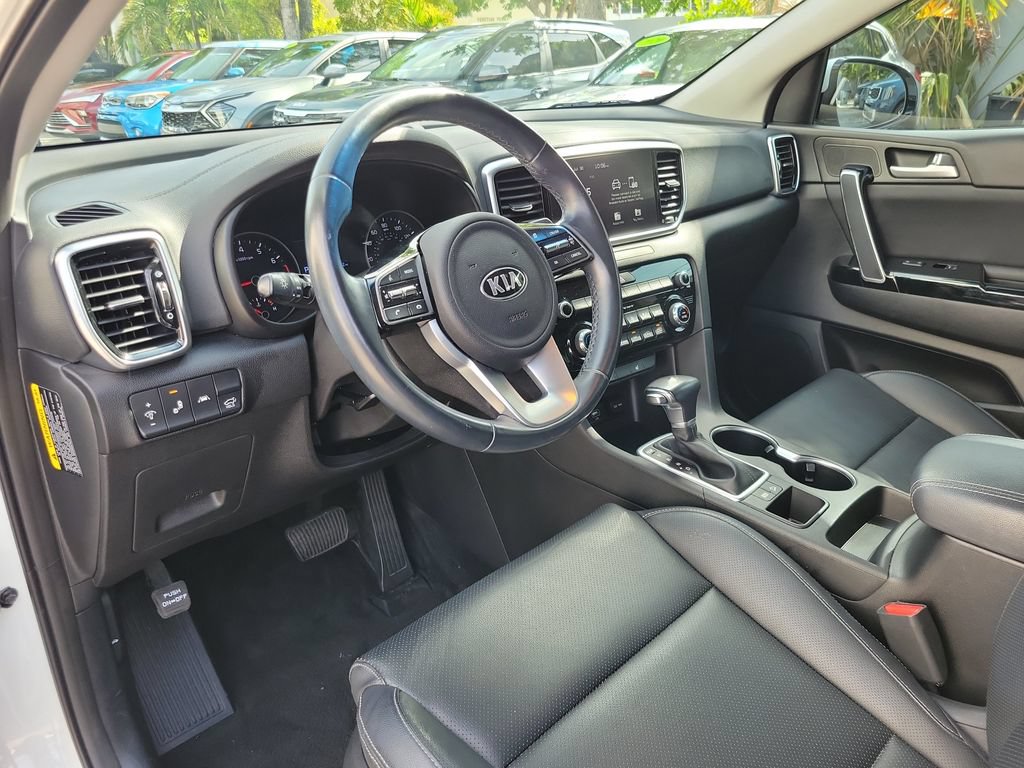 Certified 2021 Kia Sportage EX FWD image 16
