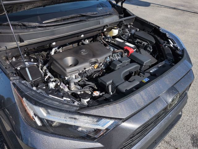 Used 2025 Toyota RAV4 XLE w/ Convenience Package FWD image 38