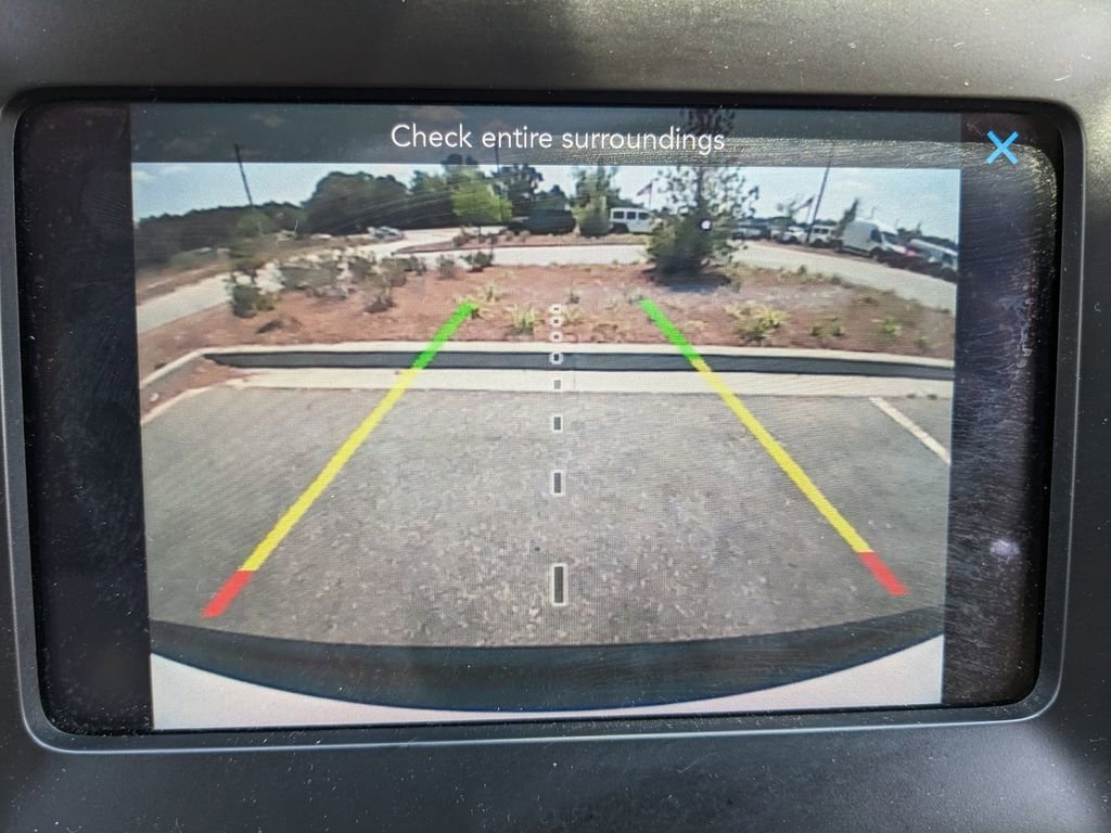 Used 2019 Jeep Cherokee Latitude w/ Popular Appearance Group FWD image 30