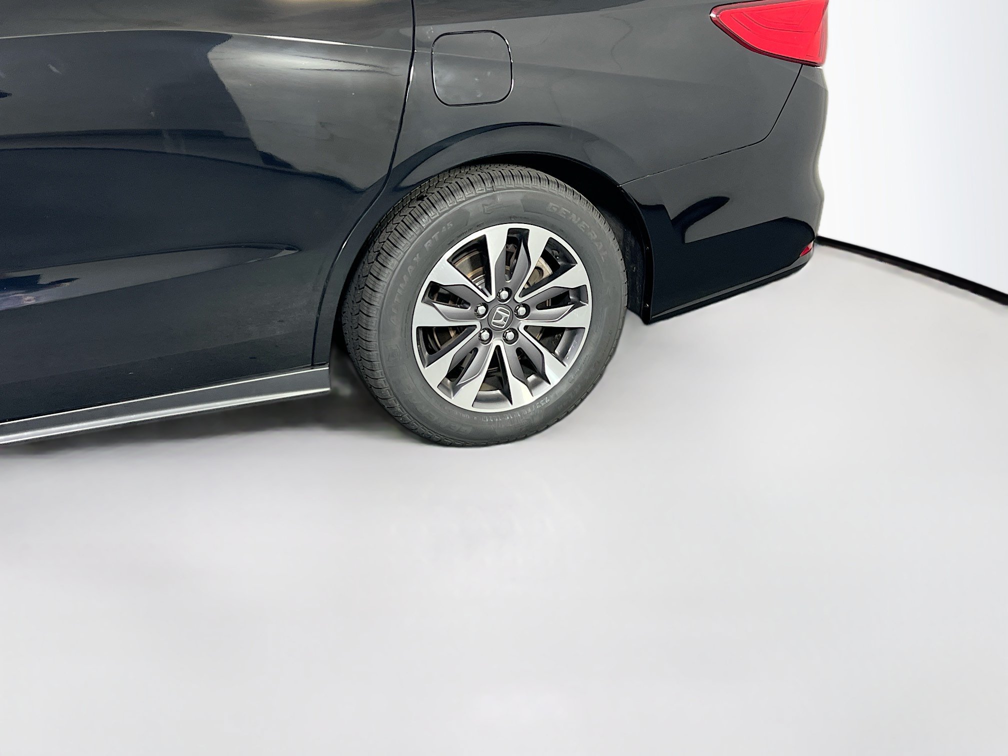 Used 2023 Honda Odyssey EX-L image 31