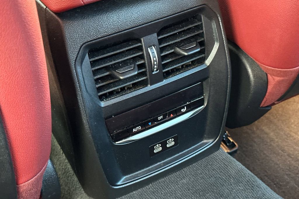 Used 2023 BMW i4 eDrive35 w/ Premium Package image 13