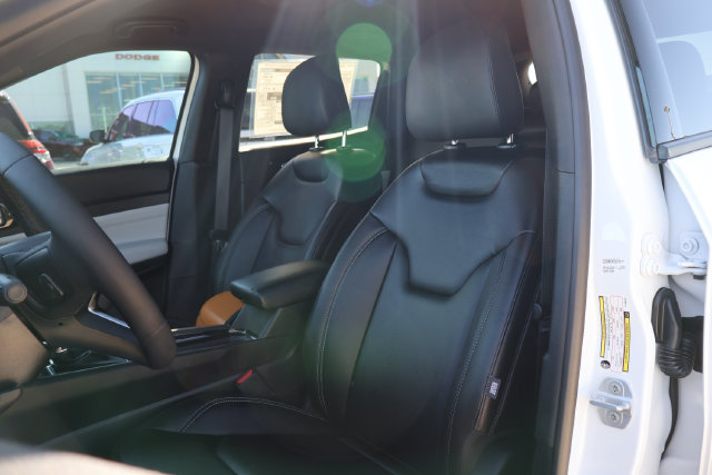 New 2026 Jeep Compass Limited AWD/4WD image 10