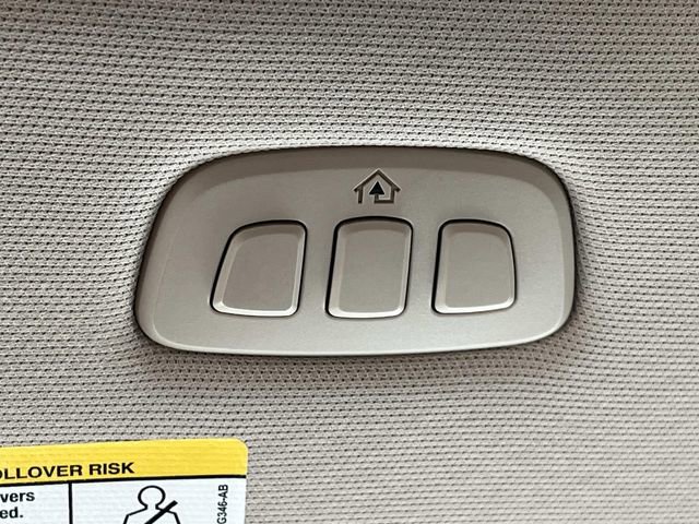 Used 2022 Ford Expedition XLT image 43