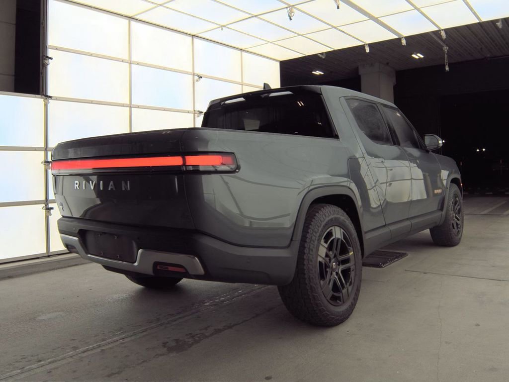 Used 2023 Rivian R1T Adventure image 8