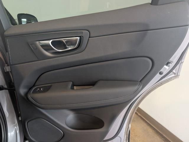 Used 2026 Volvo XC60 B5 Core w/ Climate Package image 27