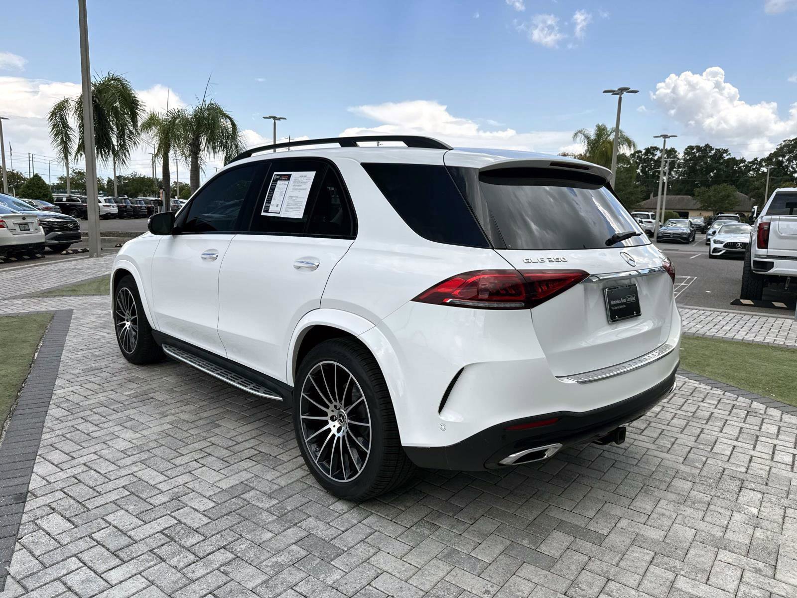 Certified 2021 Mercedes-Benz GLE 350 4MATIC image 4