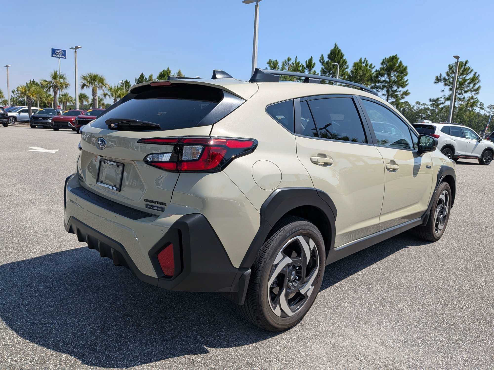 Used 2026 Subaru Crosstrek 2.5i Limited w/ Crosstrek Mirror Package AWD/4WD image 4