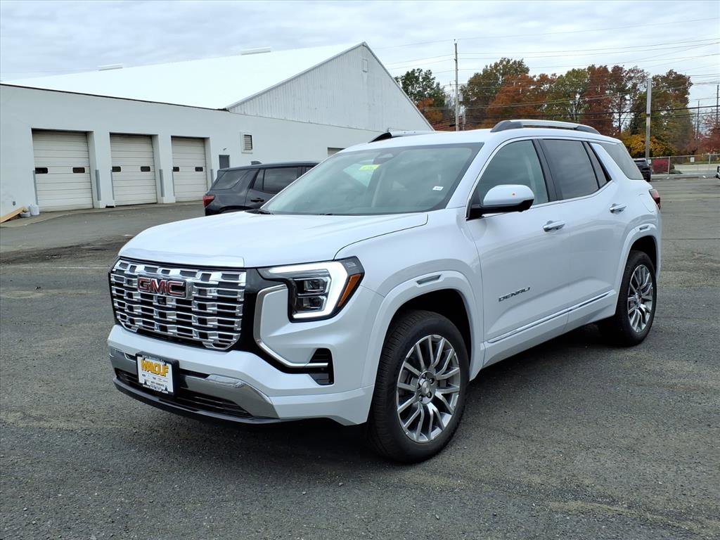 New 2026 GMC Terrain Denali image 3