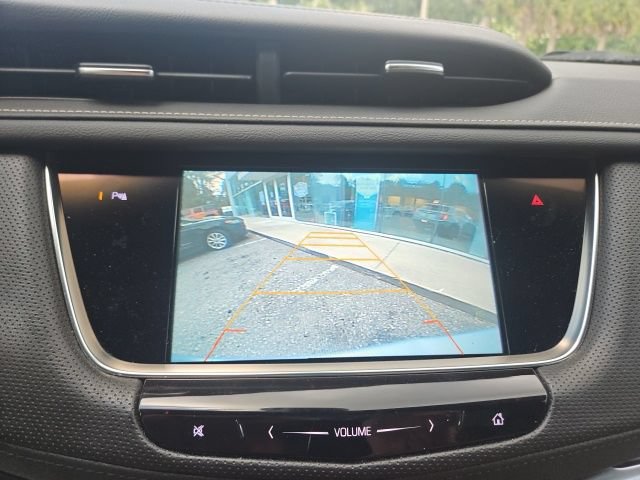 Used 2017 Cadillac XT5 Premium Luxury FWD image 16