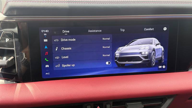 Used 2024 Porsche Macan 4 Electric AWD/4WD image 27