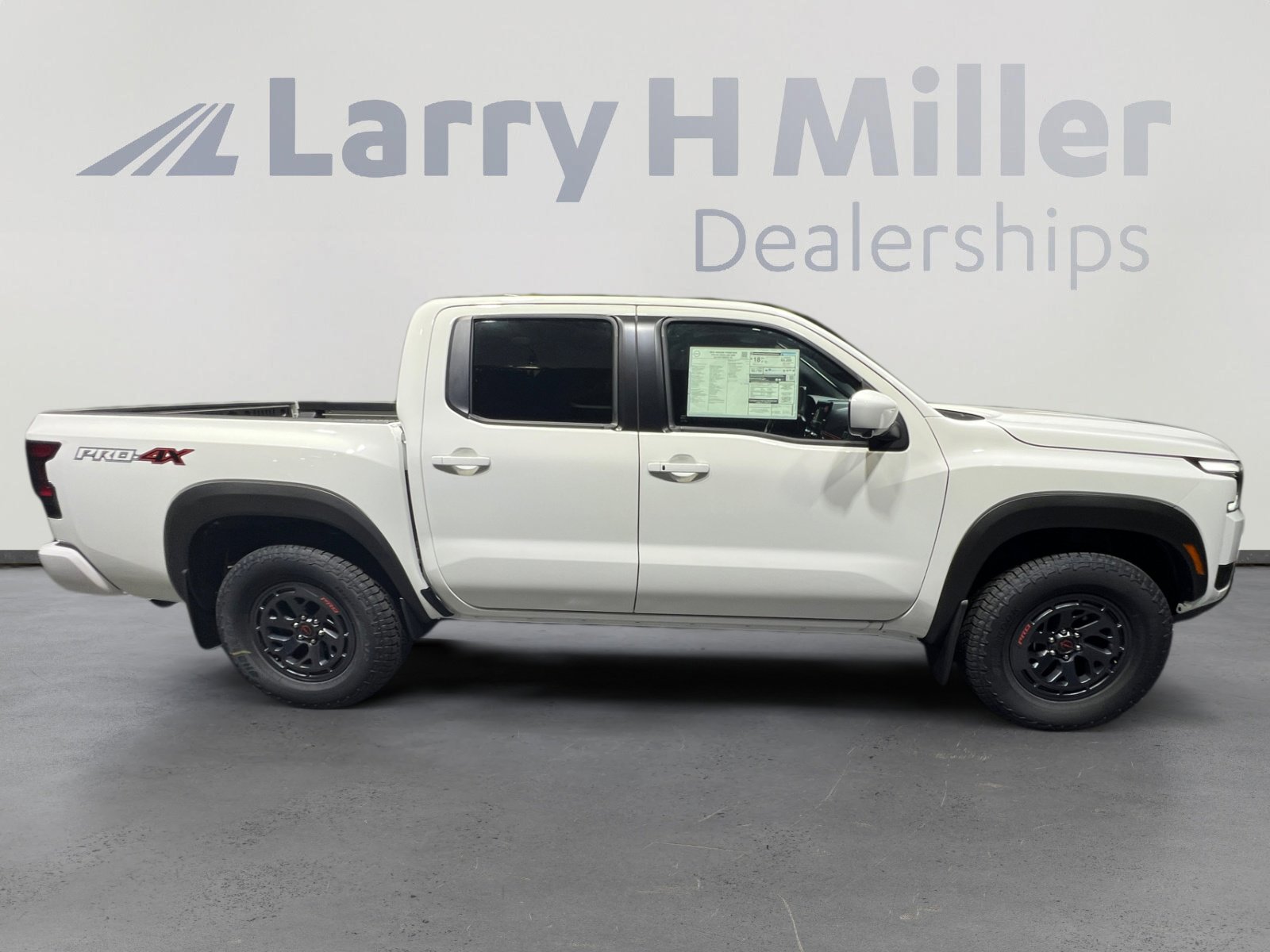 New 2026 Nissan Frontier PRO-4X image 6