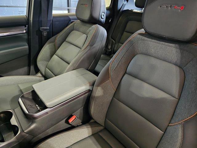 New 2026 GMC Terrain AT4 w/ Convenience Package III AWD/4WD image 26