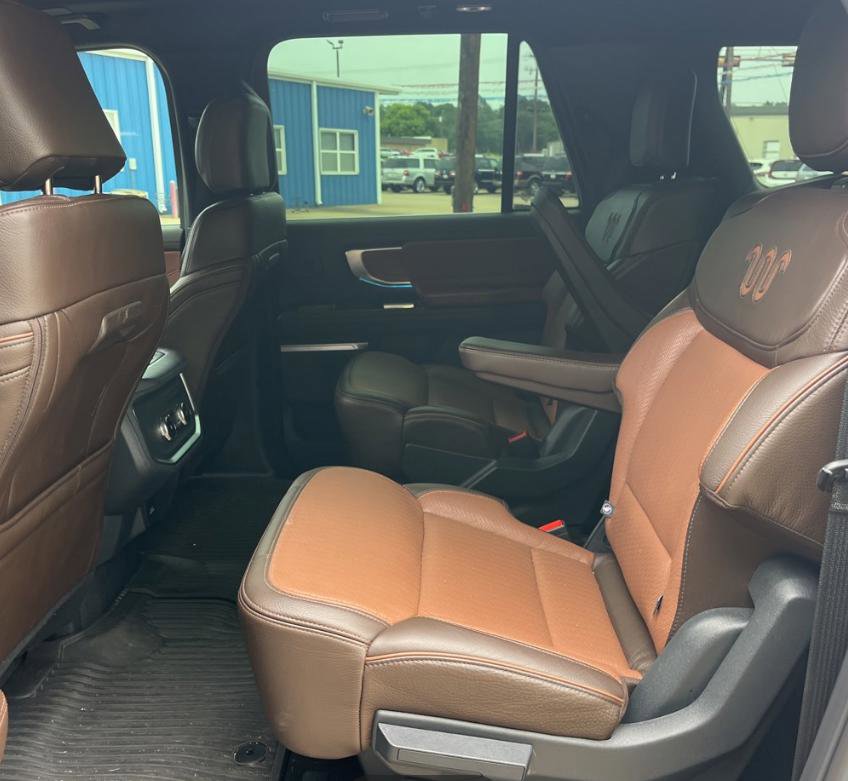 Used 2025 Ford Expedition Max King Ranch AWD/4WD image 12